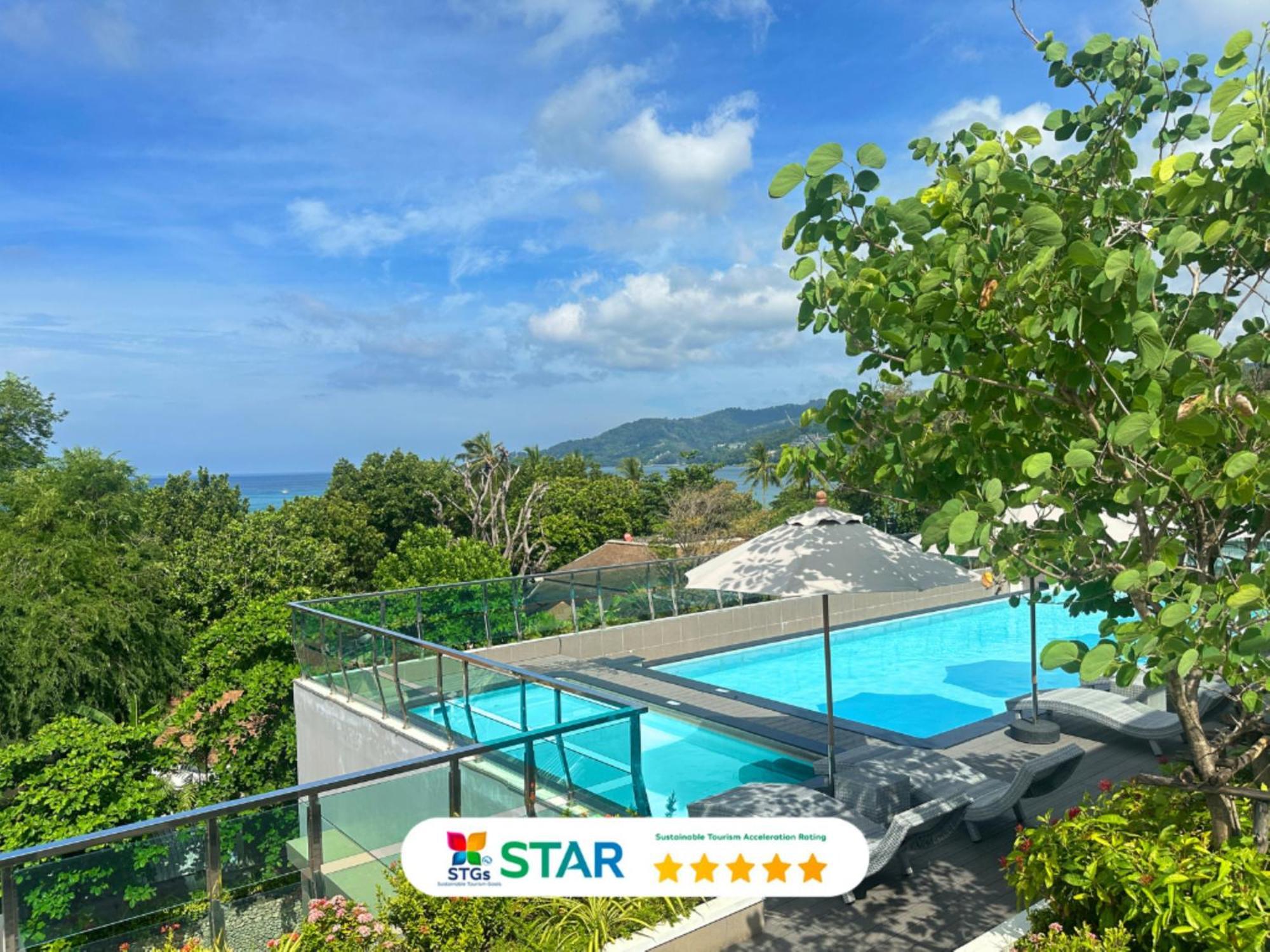 Clarian Hotel Beach Patong Kültér fotó